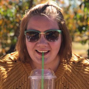 Meet your Posher, Lizzie